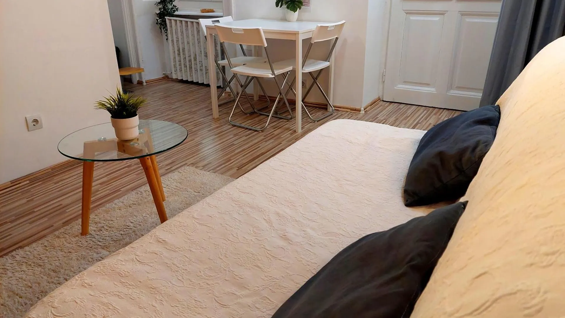 Stanka'S Studio Close To Opera Budapest
